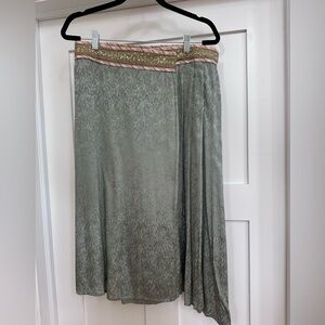 Soft surroundings.Jacquard wrap skirt.